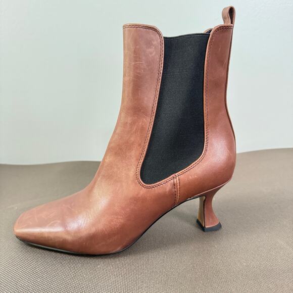 Sam Edelman Brown Lani Chelsea Boots W/ Black Side Panels Size 7.5 Heel Leather - Picture 1 of 8